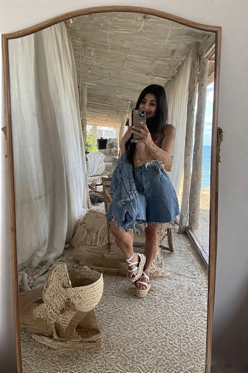 Shoe